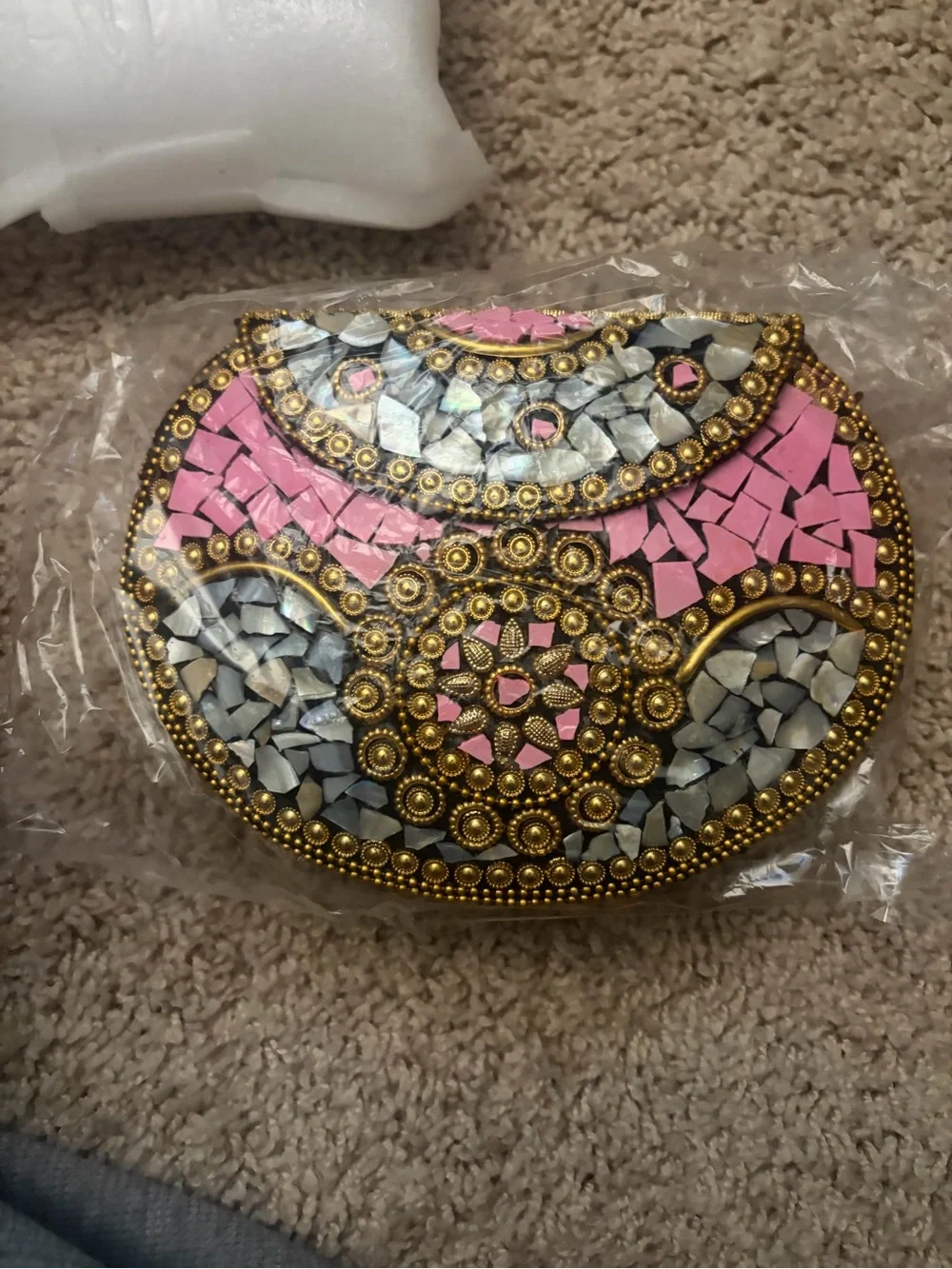 Brand new Ramla Pink Mosaic Crossbody Bag with Gold Accents